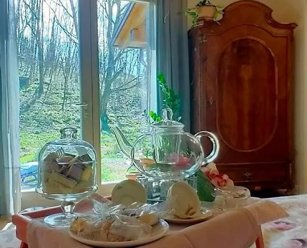 I Custodi Del Bosco Nocleg ze śniadaniem 3*