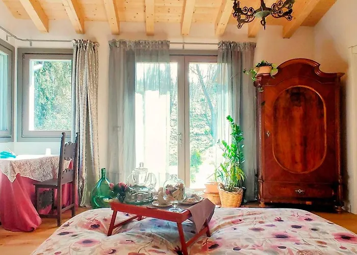 Nocleg ze śniadaniem I Custodi Del Bosco 3*